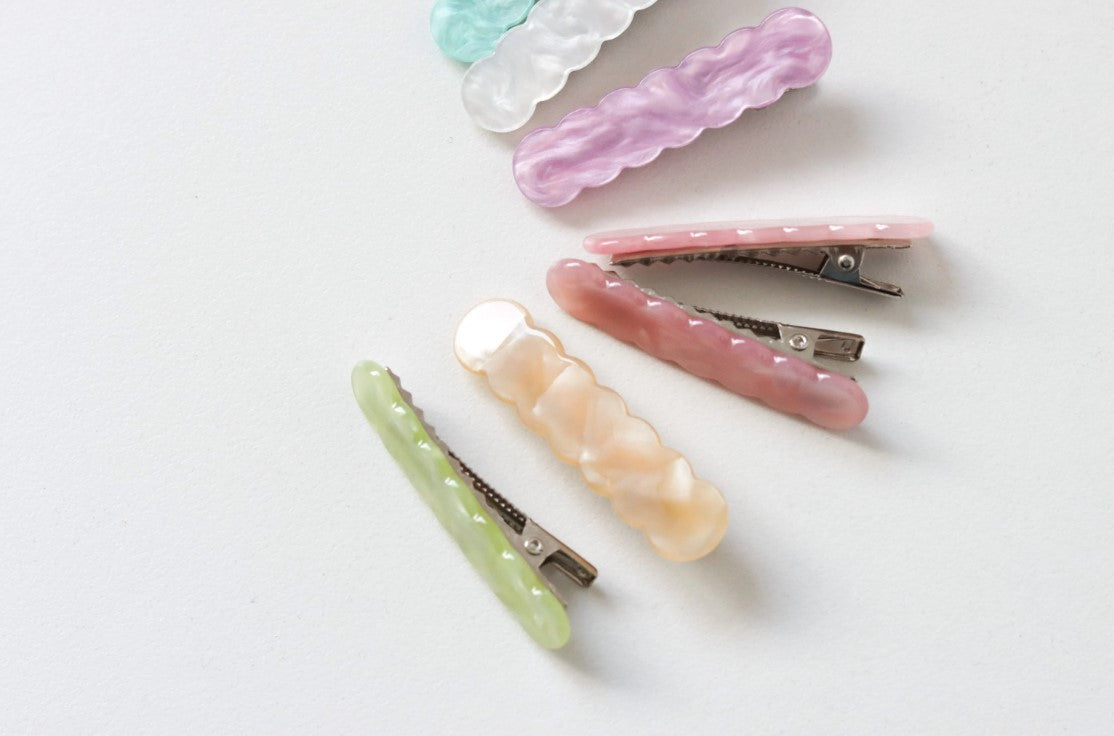 Pearly Back to Basic Hairclip