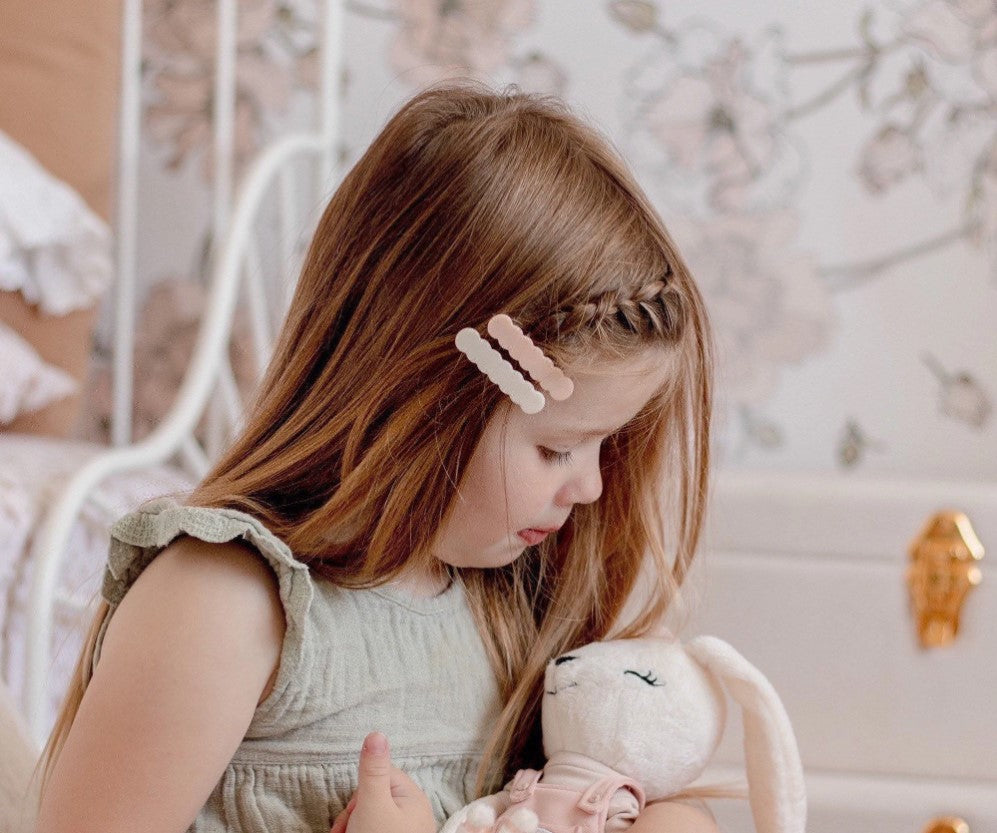 Back to Basic Hairclip