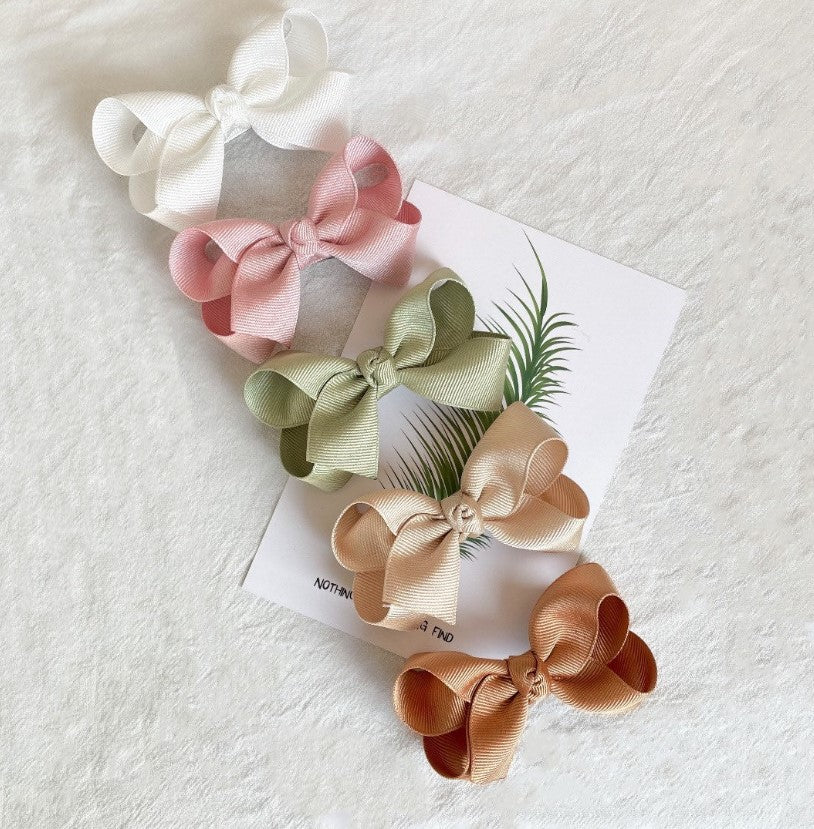 Korean Jolie Bow (Medium)