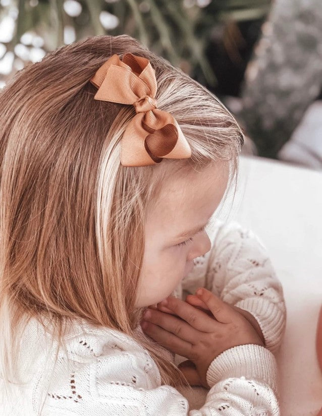 Korean Jolie Bow (Medium)