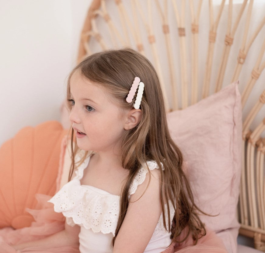 Back to Basic Hairclip