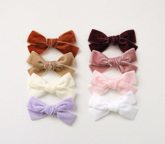 Maxi velvet bow